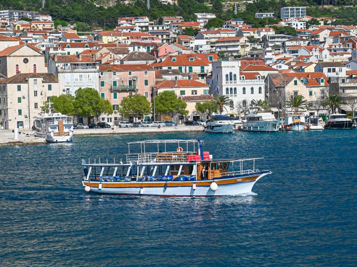 Boat trip with Turist Boat - Makarska - Bol Brac