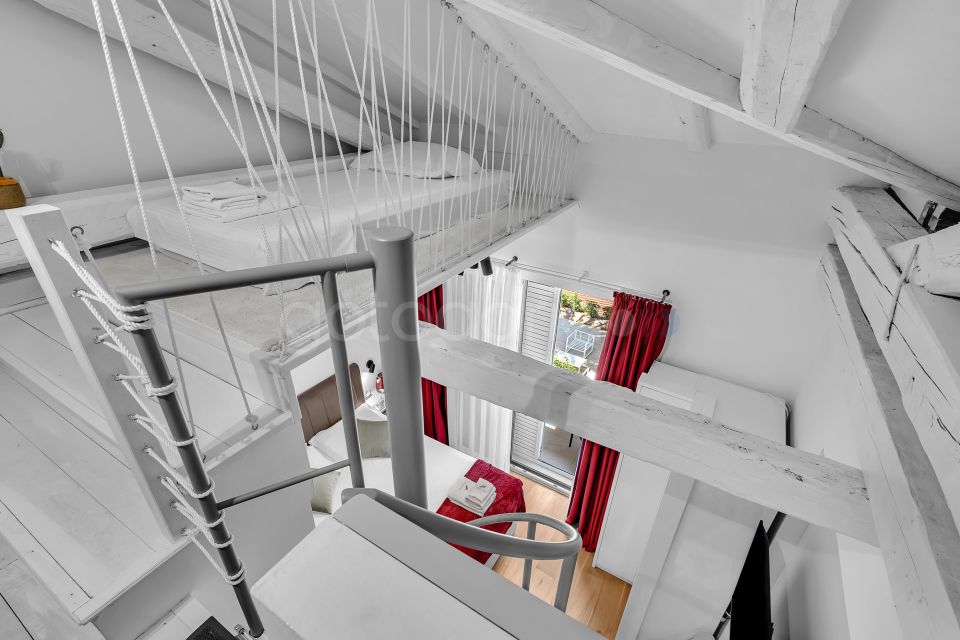 BeachFront Deluxe B&B I