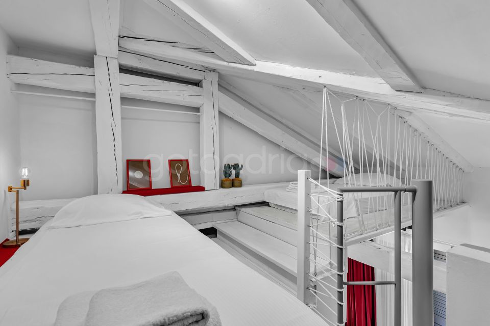 BeachFront Deluxe B&B I