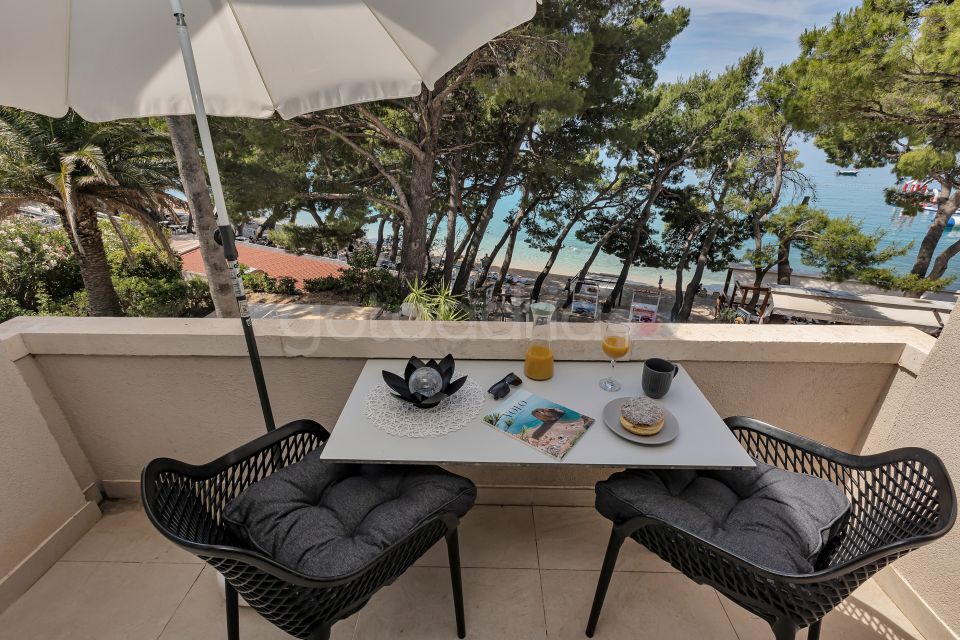 BeachFront Deluxe B&B II