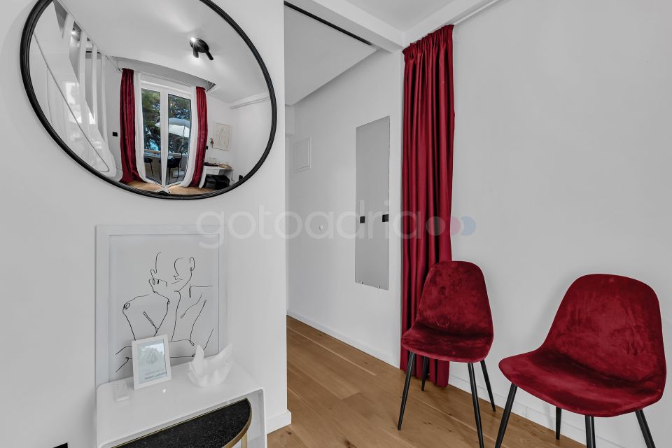 BeachFront Deluxe B&B II