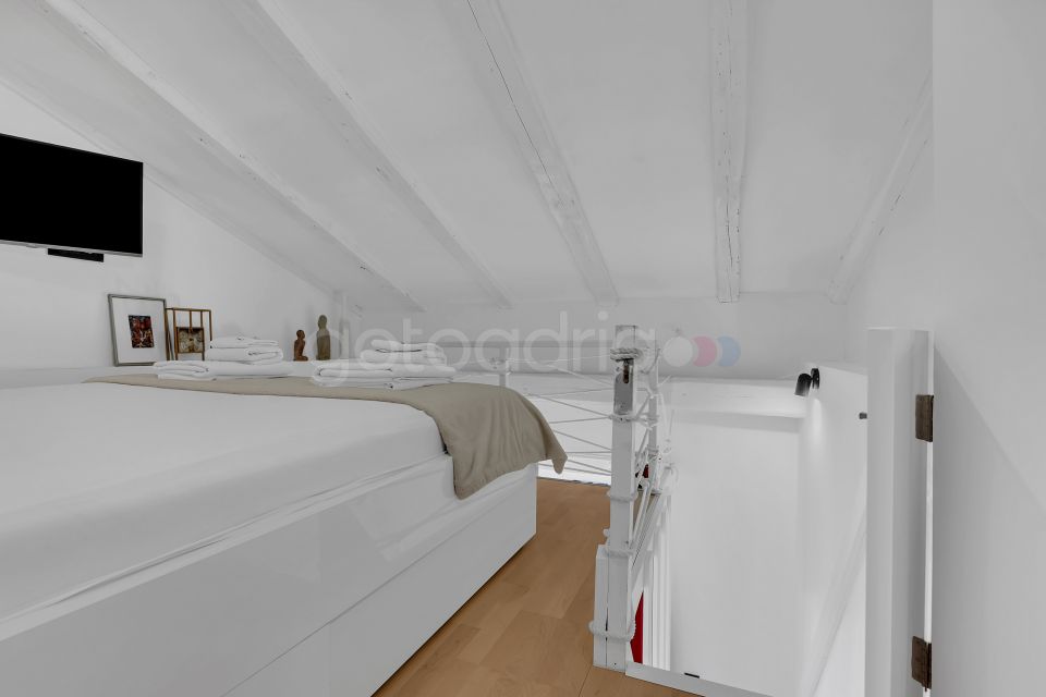 BeachFront Deluxe B&B II