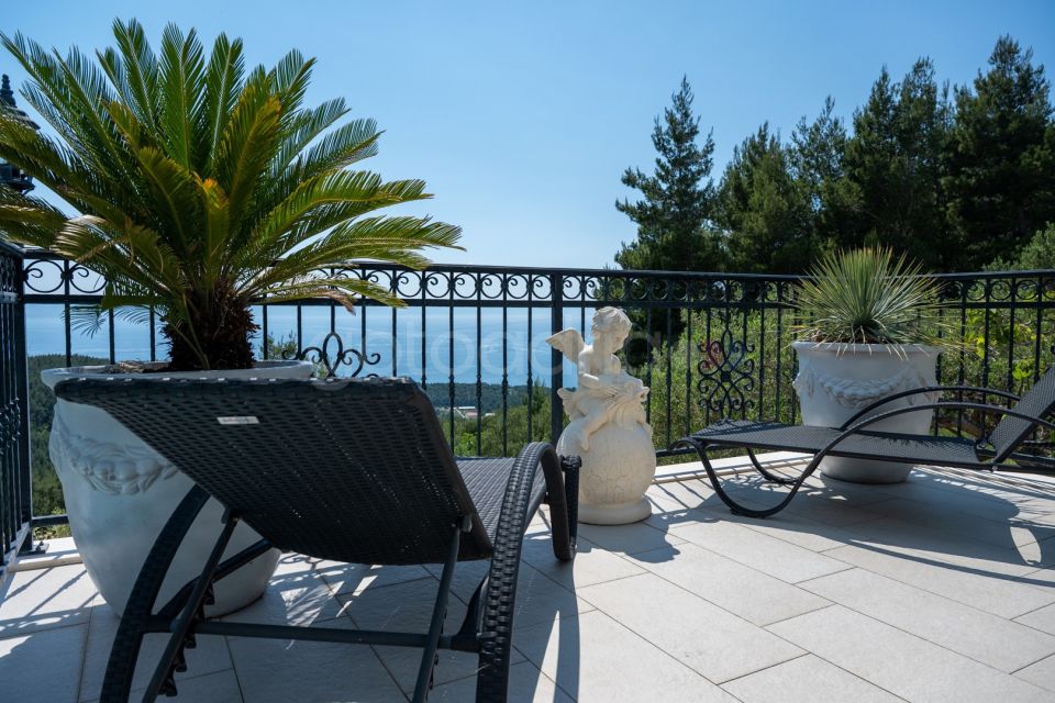 Luxury Villa Olive