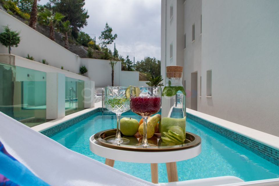 Luxury Apt In Villa•Perle I•Shared Pool•Sea View