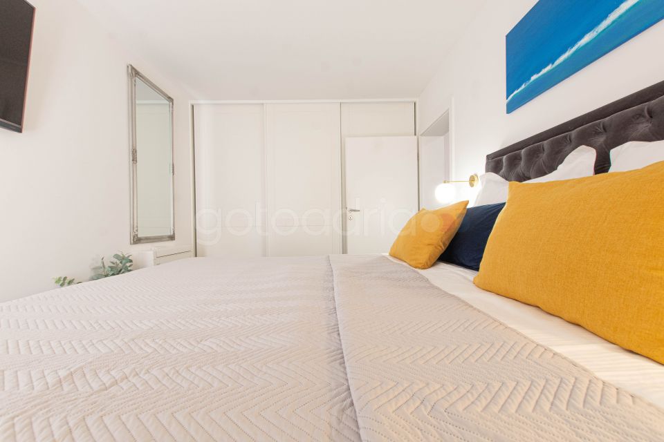 Apt s bazenom Lapis 