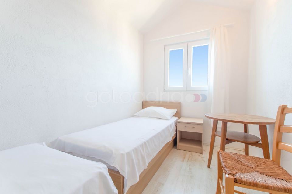 Seaside apartments Ivo I