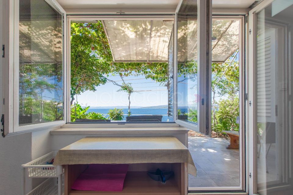 Seaside Apartment Ivo VI