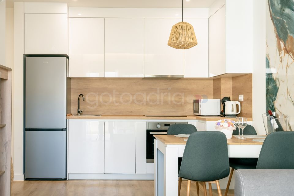 Elegant Stay Apartment