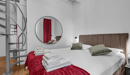 BeachFront Deluxe B&B I