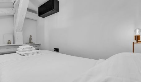 BeachFront Deluxe B&B I