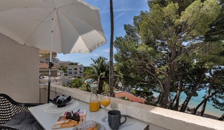 BeachFront Deluxe B&B II