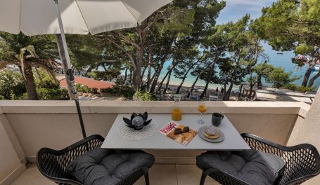 BeachFront Deluxe B&B II