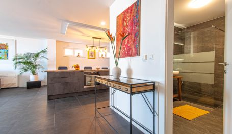 Apt s bazenom Lapis