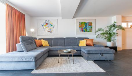 Apt s bazenom Lapis