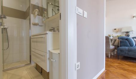 Apartman Karmel