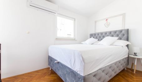 Apartman Karmel