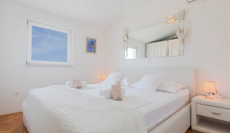 Apartman Karmel