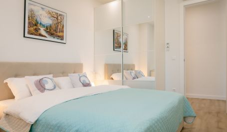Elegant Stay Apartment