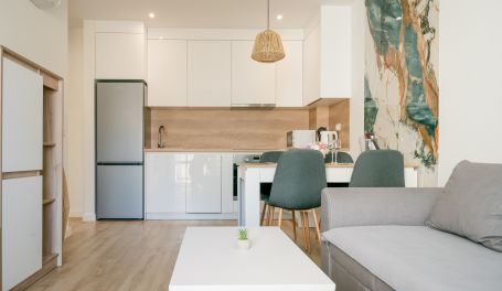 Elegant Stay Apartment