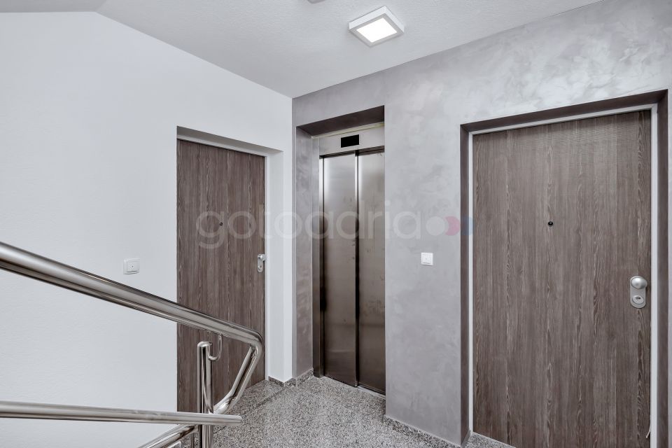 Luxury apartment Macola