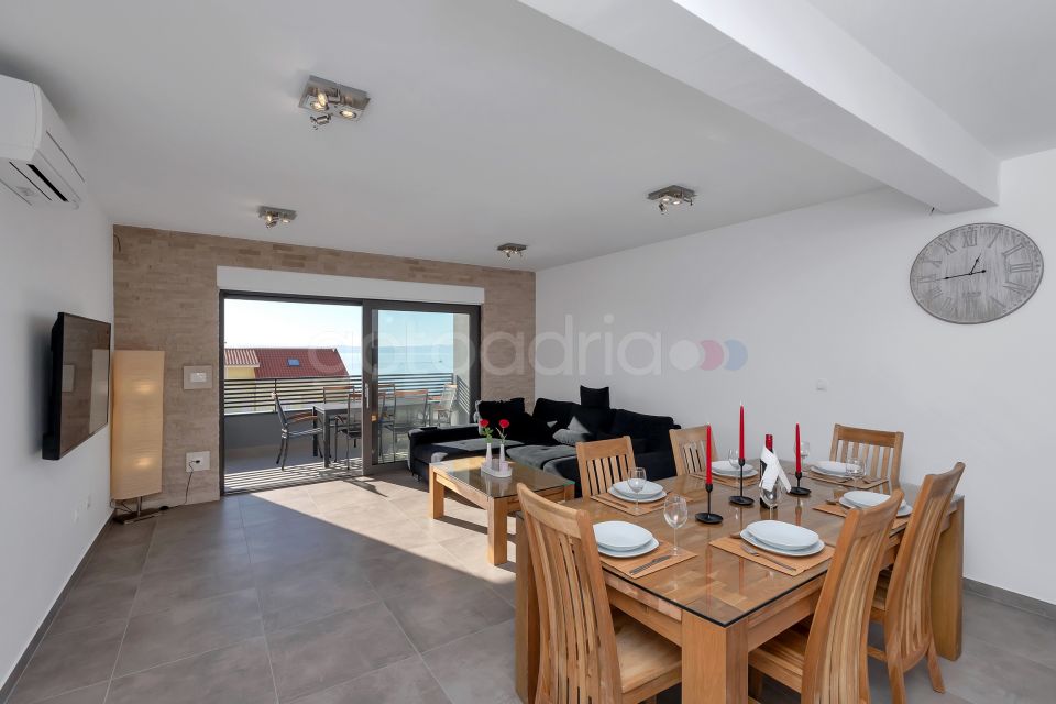 Luxury apartment Sidro