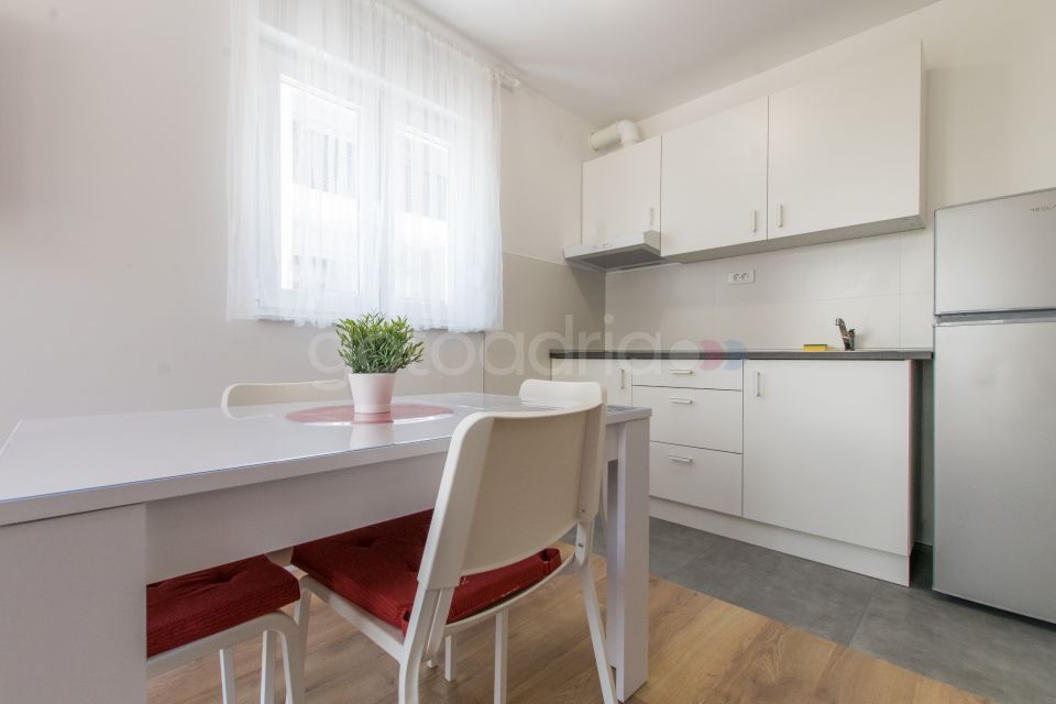 Apartman s balkonom Pezze III 