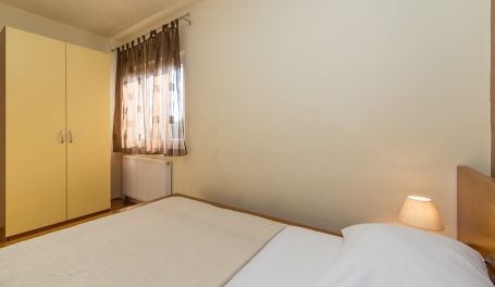 Apartman u centru Dolore II